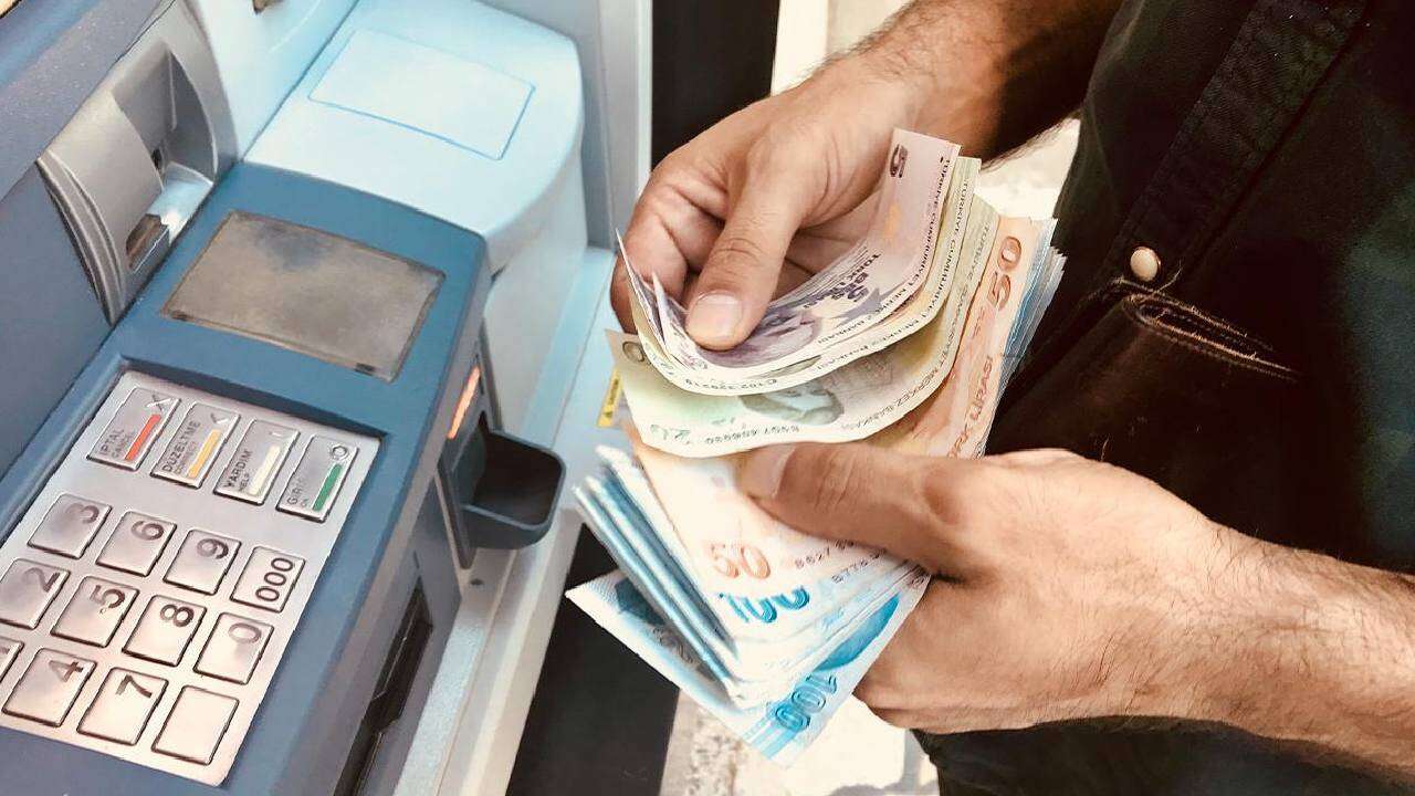 Milyonlarca kişiyi ilgilendiriyor: Emekli maaş zamlarıyla ilgili flaş gelişme! Resmen açıldı 10
